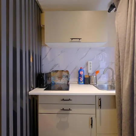 Marine Apartment *